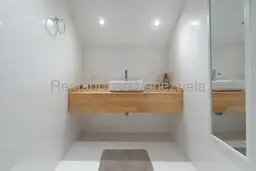 Vista 42