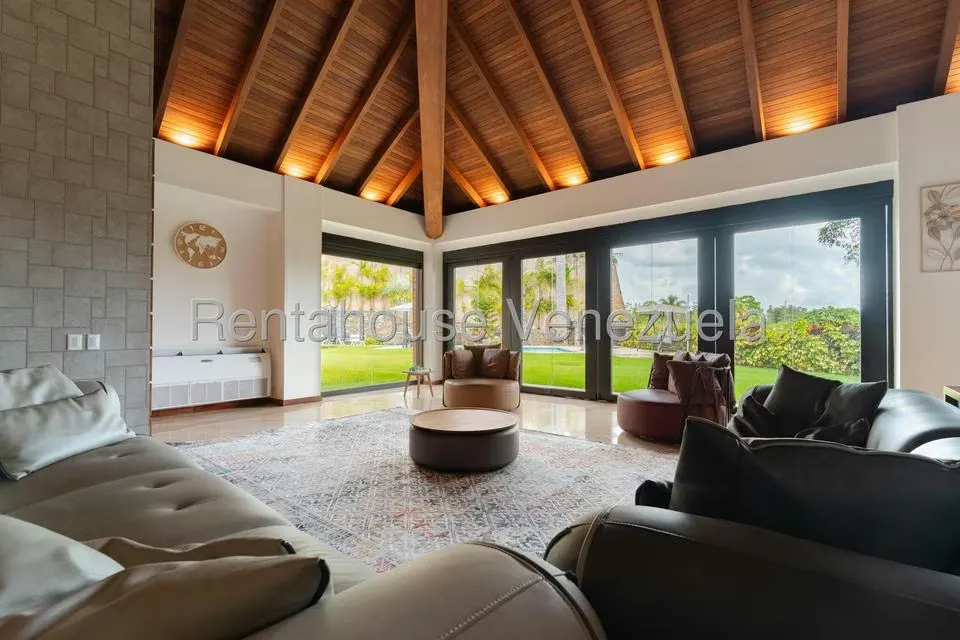 Casa (Duplex) en Venta en La Lagunita Country Club, Distrito Metropolitano - 6