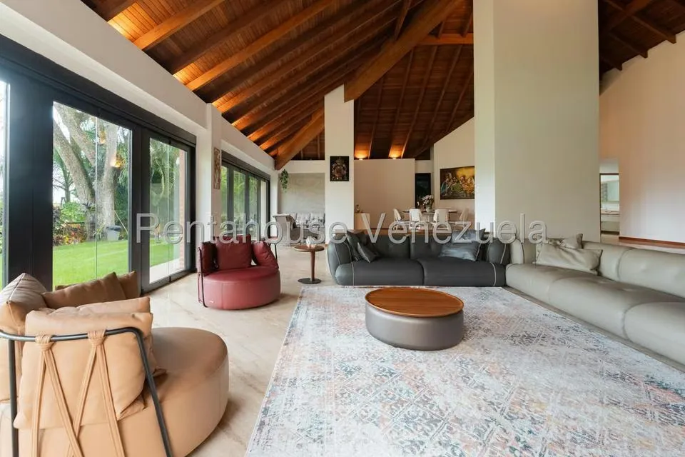 Casa (Duplex) en Venta en La Lagunita Country Club, Distrito Metropolitano - 7