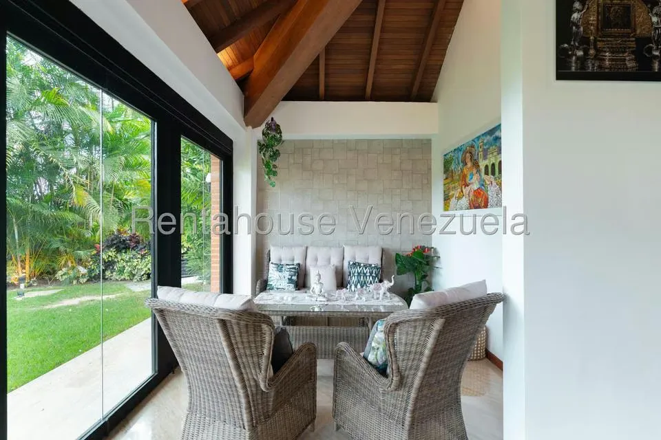 Casa (Duplex) en Venta en La Lagunita Country Club, Distrito Metropolitano - 8