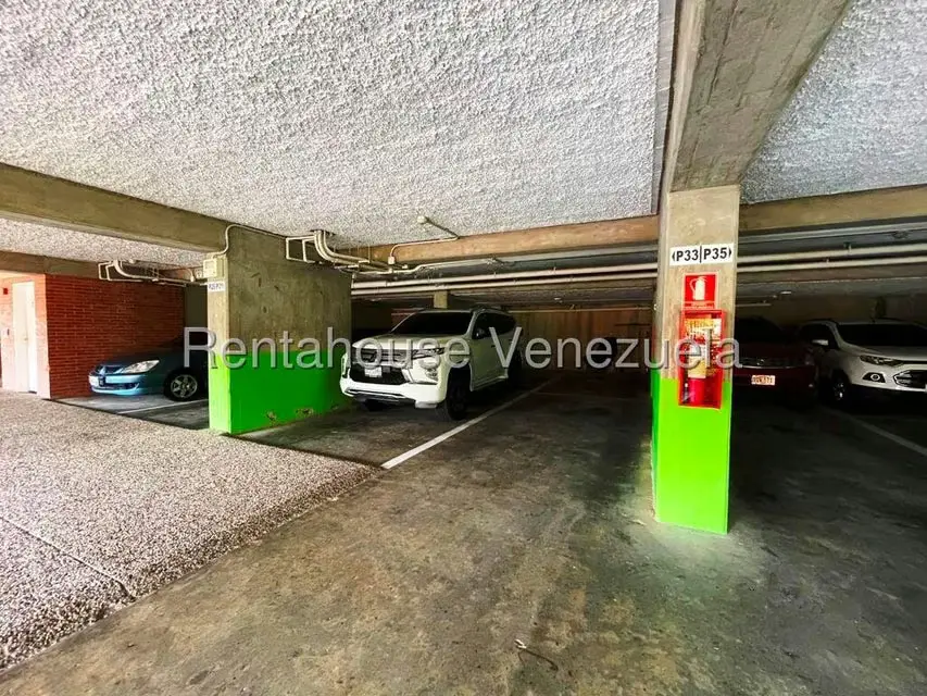 Apartamento (Duplex) en Venta en El Peñon, Distrito Metropolitano - 39