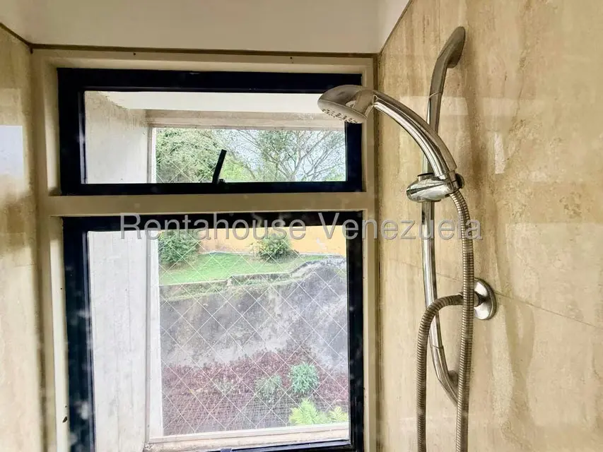 Apartamento (1 Nivel) en Venta en Lomas de La Lagunita, Distrito Metropolitano - 18