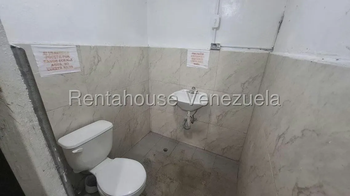 Local Comercial en Alquiler en Los Ruices, Distrito Metropolitano - 14