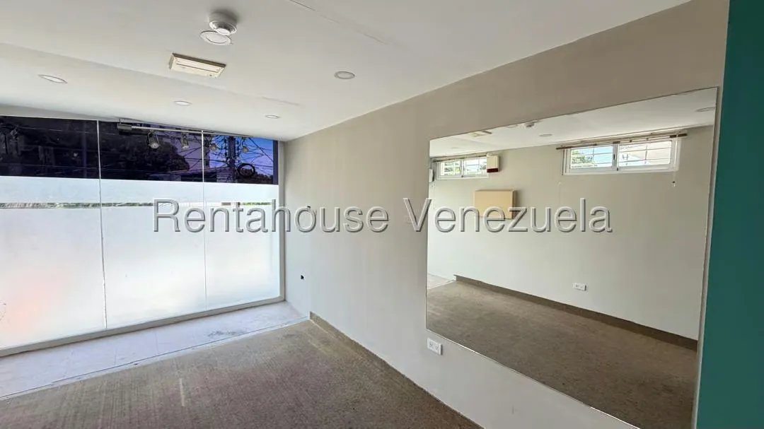 Local Comercial en Alquiler en Del Este, Lara - 11