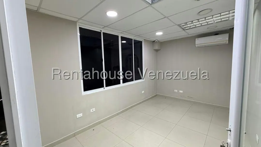 Local Comercial en Alquiler en Del Este, Lara - 20