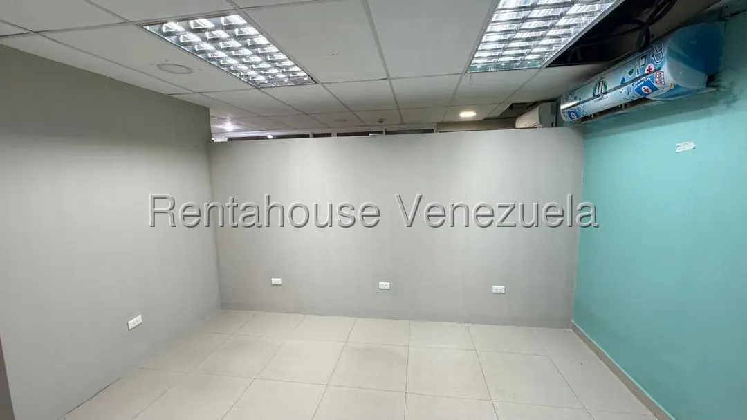 Local Comercial en Alquiler en Del Este, Lara - 31
