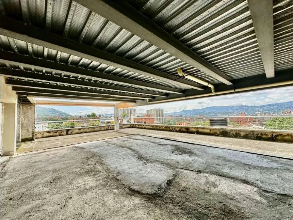 Se vende PH 633m2 4h+s/6b/5p Los Palos Grandes - 24