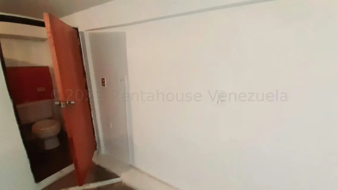 Local Comercial en Alquiler en Centro, Lara - 15