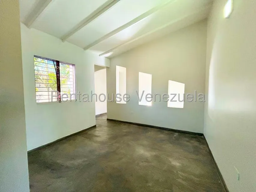 Casa (Duplex) en Venta en Trapiche Villas, Lara - 34