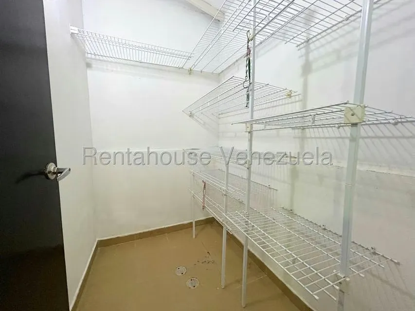 Casa (Duplex) en Venta en Trapiche Villas, Lara - 37