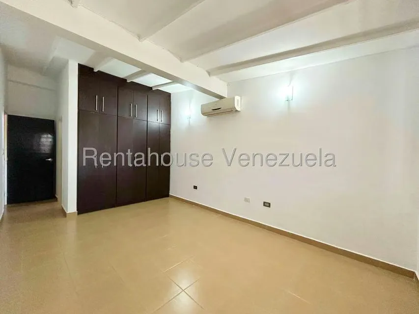 Casa (Duplex) en Venta en Trapiche Villas, Lara - 41