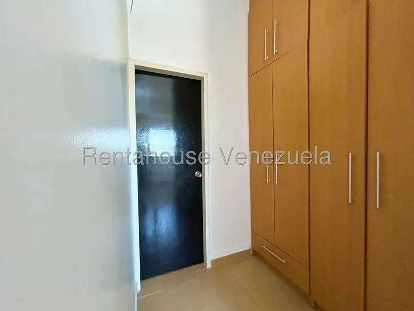 Casa (Duplex) en Venta en Trapiche Villas, Lara - 46