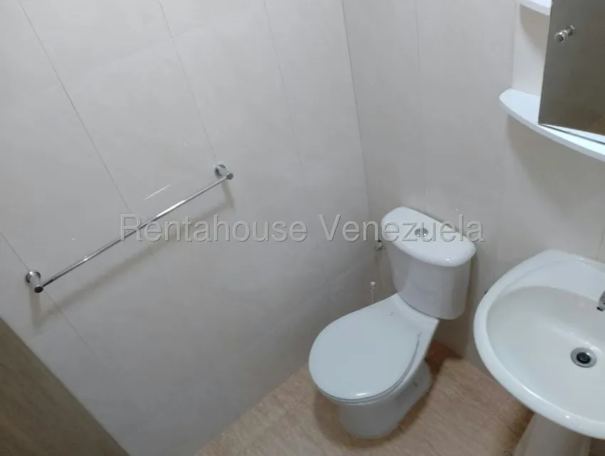Apartamento (1 Nivel) en Alquiler en Mariperez, Distrito Metropolitano - 12