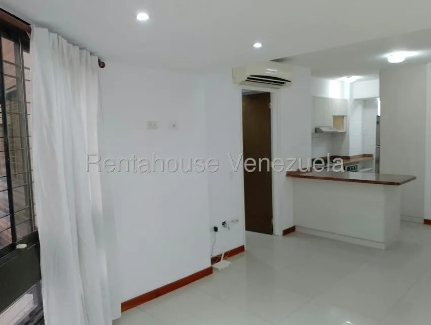 Apartamento (1 Nivel) en Alquiler en Mariperez, Distrito Metropolitano - 17