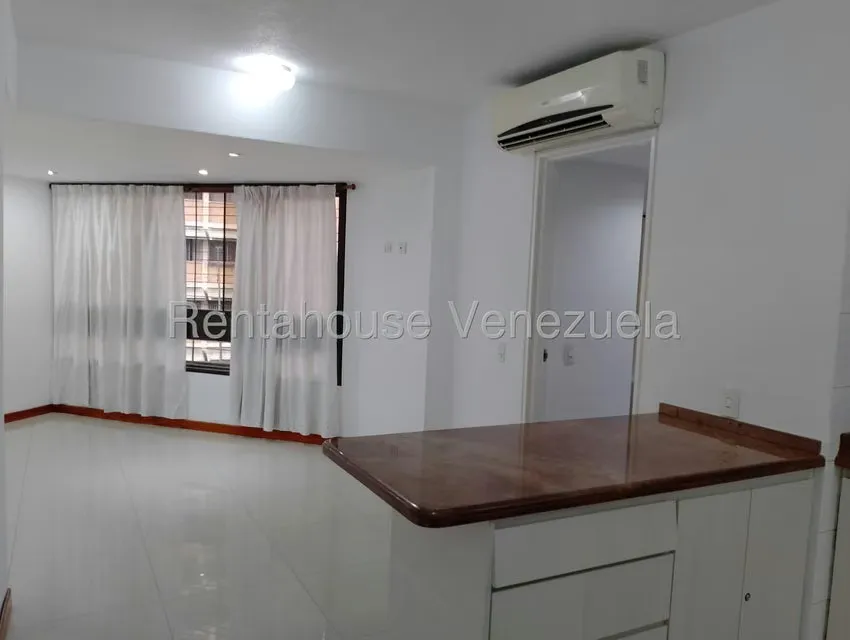 Apartamento (1 Nivel) en Alquiler en Mariperez, Distrito Metropolitano - 3