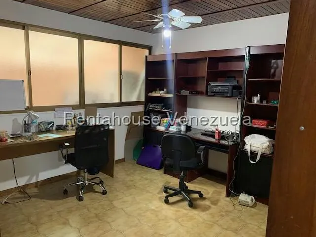 Casa (Duplex) en Venta en La Boyera, Distrito Metropolitano - 35