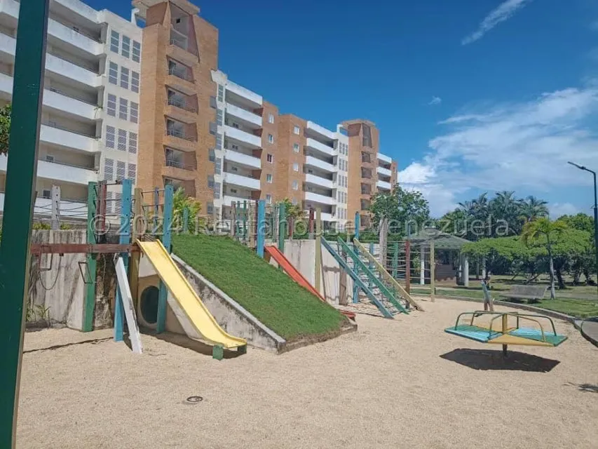 Apartamento (Multiples Niveles) en Venta en Agua Sal, Miranda - 5