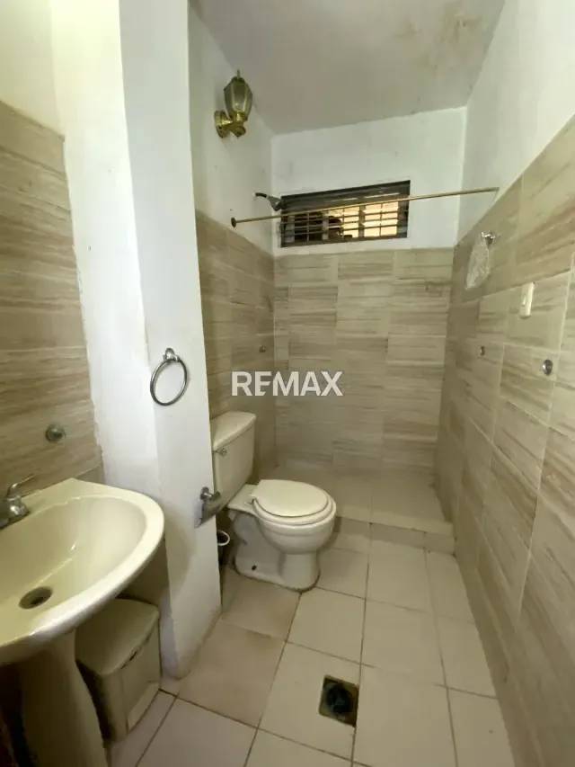 EN VENTA CASA URB LA TRINIDAD - 10