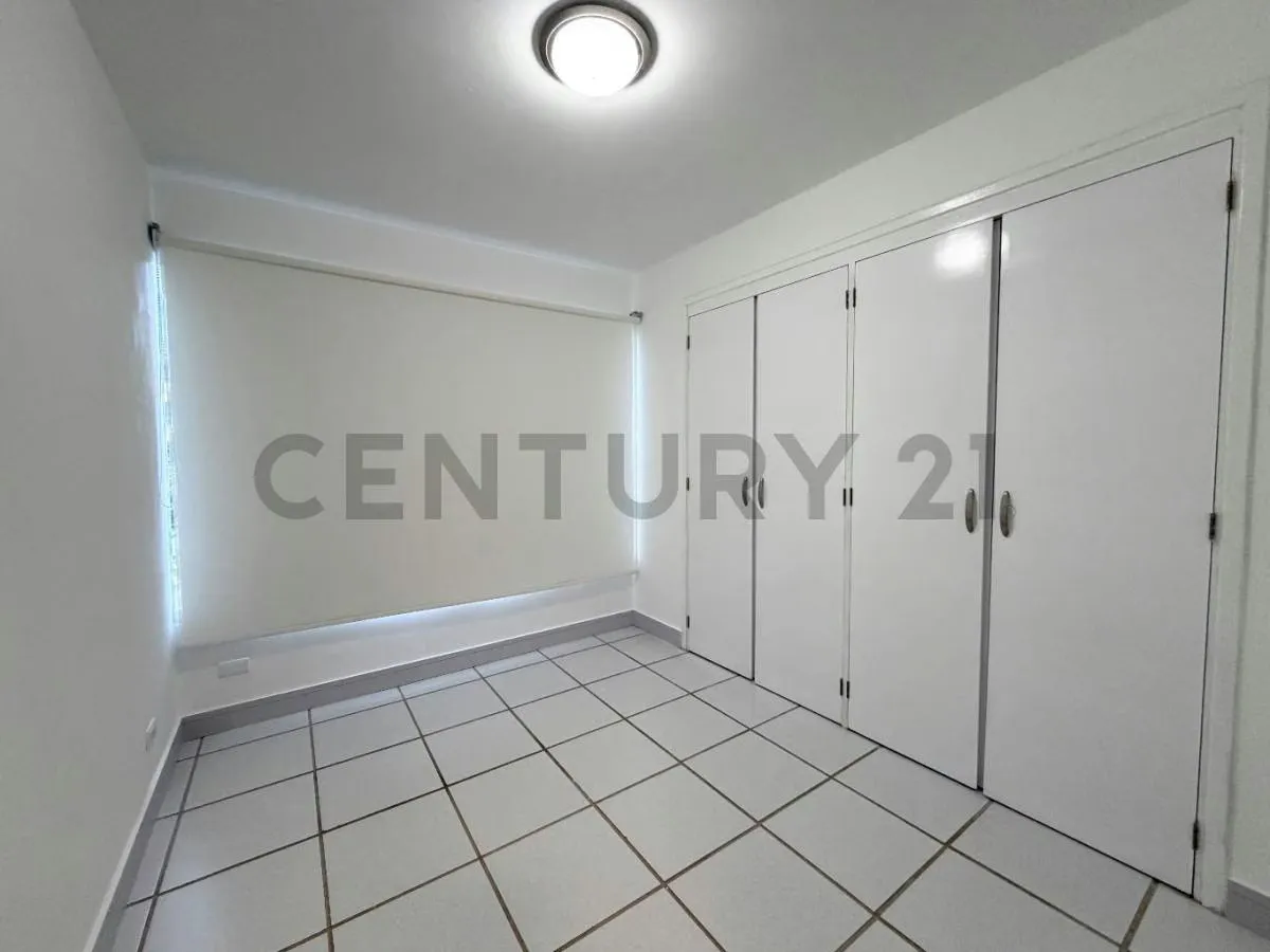 En alquiler Apartamento Duplex en Lecheria - 18