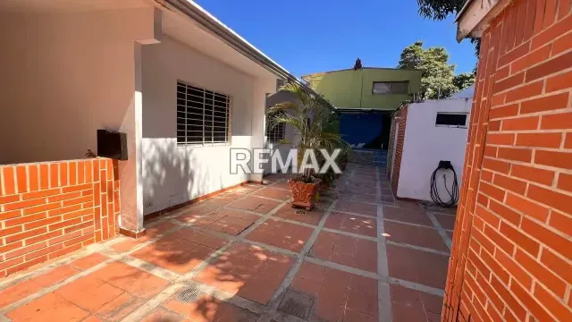 En Venta amplia Casa ubicada en calle cerrada en la Urb San Pablo en Turmero. - 2