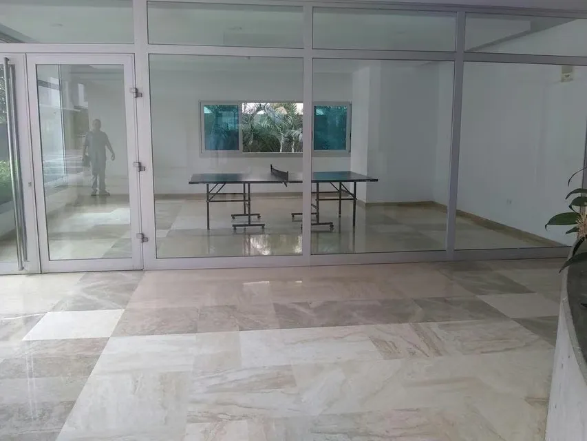 Apartamento (1 Nivel) en Alquiler en Campo Alegre, Distrito Metropolitano - 35