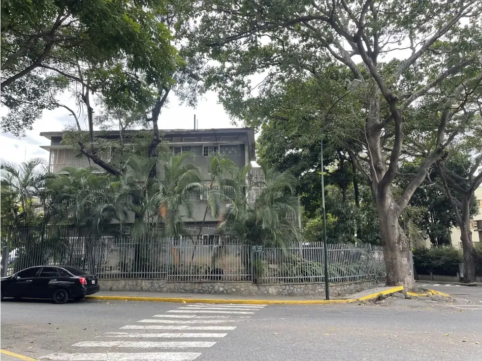 Edificio en venta en Urb. El Bosque - 7