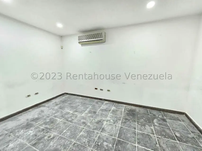 Local Comercial en Venta en Barrio La Libertad, Aragua - 31