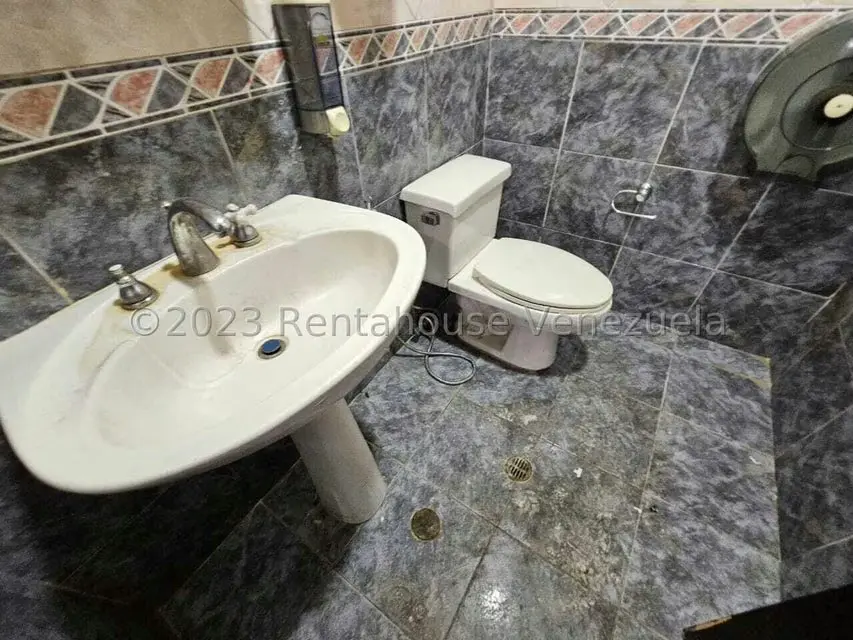 Local Comercial en Venta en Barrio La Libertad, Aragua - 33
