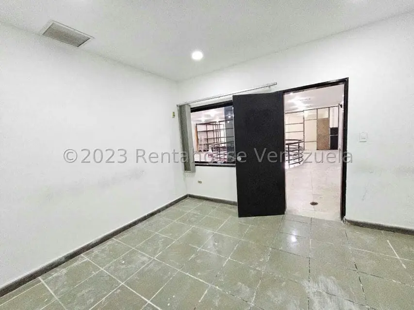 Local Comercial en Venta en Barrio La Libertad, Aragua - 34