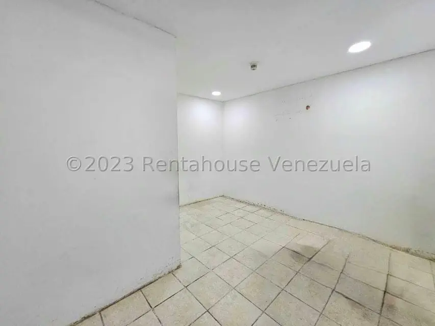 Local Comercial en Venta en Barrio La Libertad, Aragua - 35