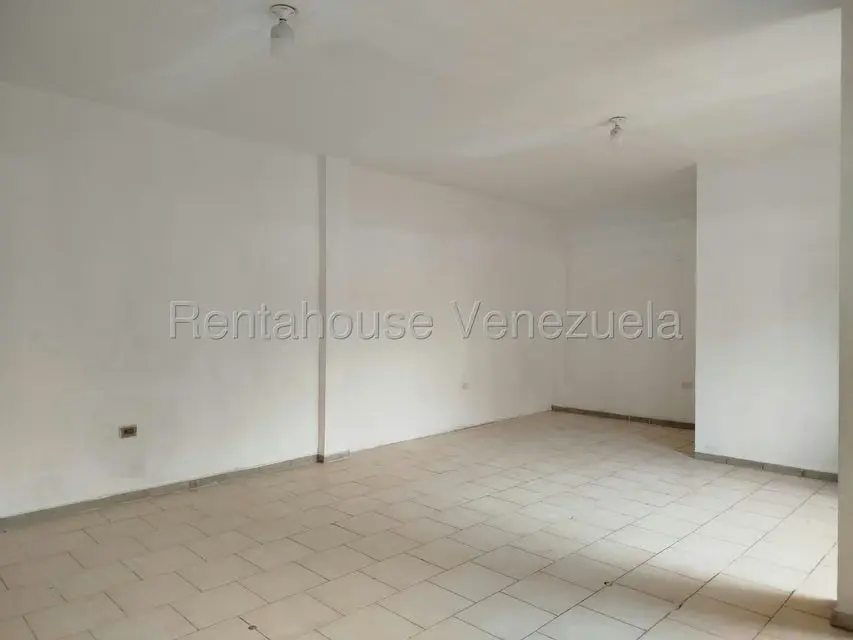 Local Comercial en Alquiler en Sabana Larga, Aragua - 2