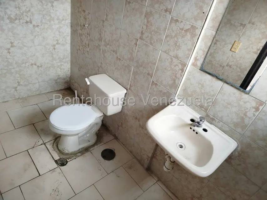Local Comercial en Alquiler en Sabana Larga, Aragua - 8