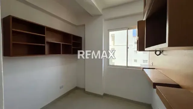 APARTAMENTO EN VENTA CON HERMOSA VISTA AL LAGO EN RESID. PARQUE SANTA LUCÍA - 6
