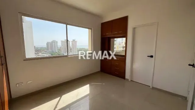 APARTAMENTO EN VENTA CON HERMOSA VISTA AL LAGO EN RESID. PARQUE SANTA LUCÍA - 8