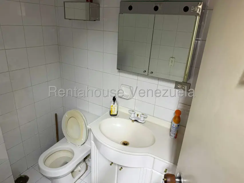 Oficina en Venta en Sabana Grande, Distrito Metropolitano - 24