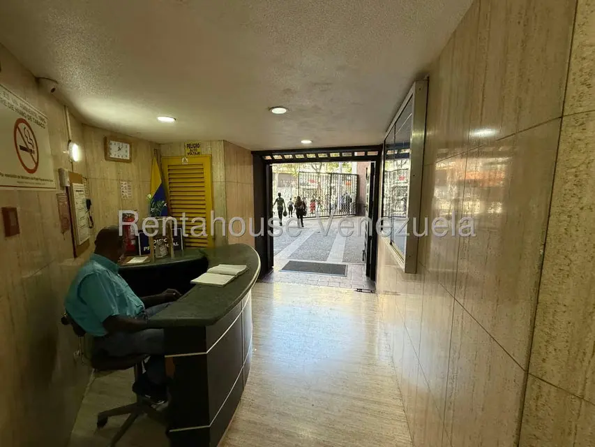 Oficina en Venta en Sabana Grande, Distrito Metropolitano - 4