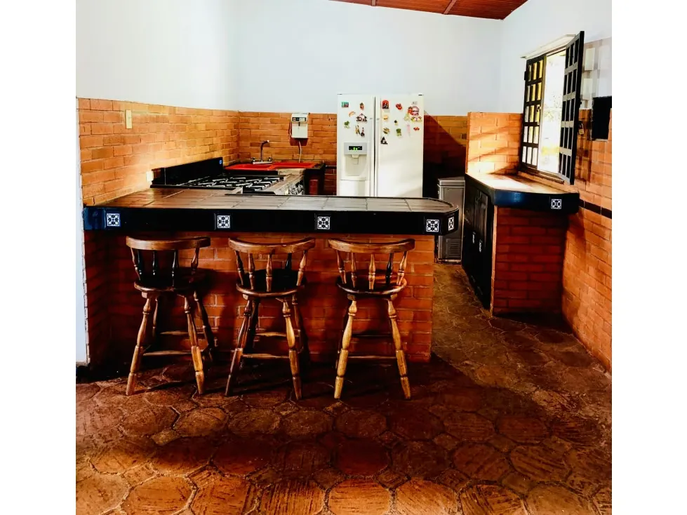 VENTA DE CASA CON TERRENO JUNQUITO, 1254,58 M2 4HAB, 2 Baños - 8