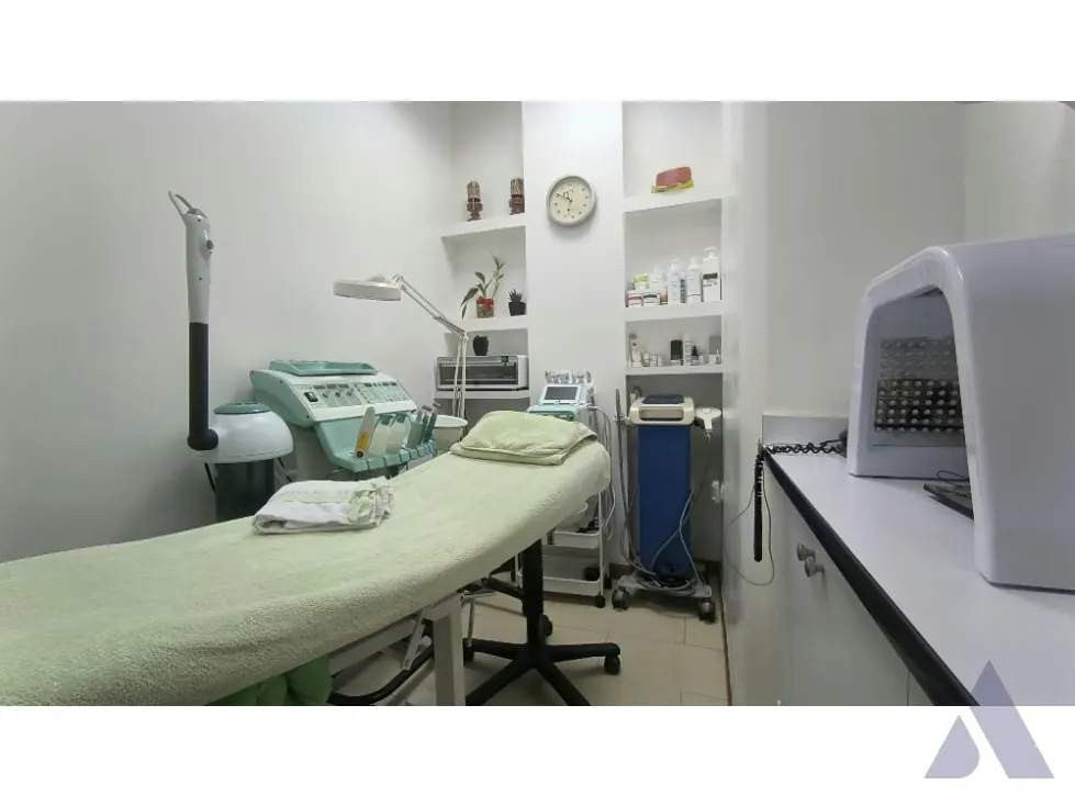 Vendo/alquilo fondo de comercio 70m2 Macaracuay 3255 - 6