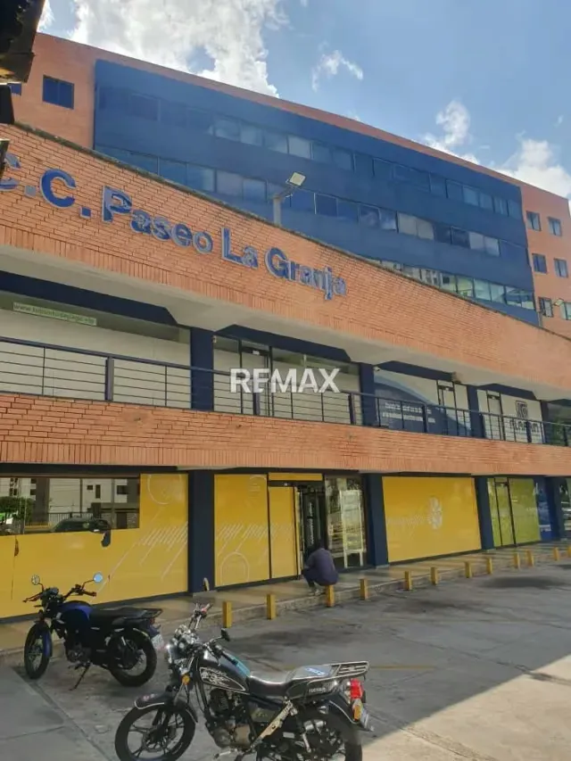 Oficina en Alquiler en C.C. Paseo La Granja