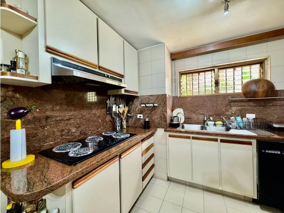 Se vende PB Duplex 290m2 3h+s/5b/2p Sebucan - 10
