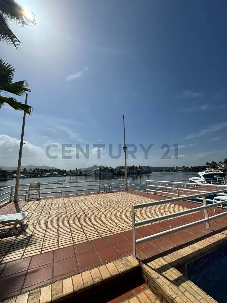 Apartamento en venta en Lecheria CR Punta Marina - 12