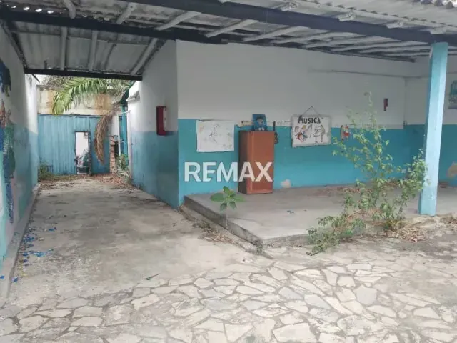 SE ALQUILA EDIFICACIÓN EN EL CENTRO IDEAL PARA COLEGIO - 7
