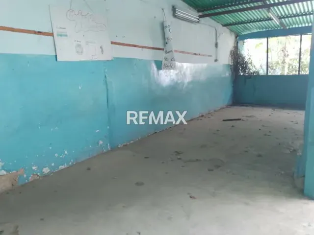SE ALQUILA EDIFICACIÓN EN EL CENTRO IDEAL PARA COLEGIO - 9