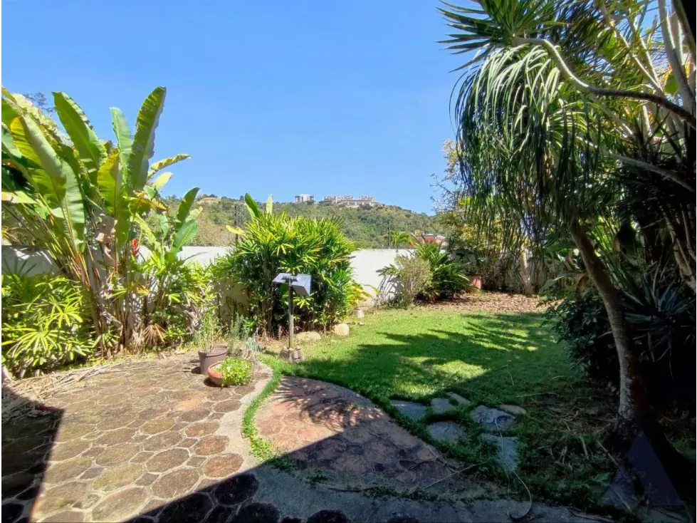 Vendo casa 241m2 La Lagunita 9912 - 13