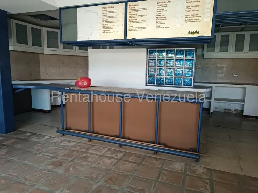 Local Comercial en Alquiler en El Tambor, Miranda - 6