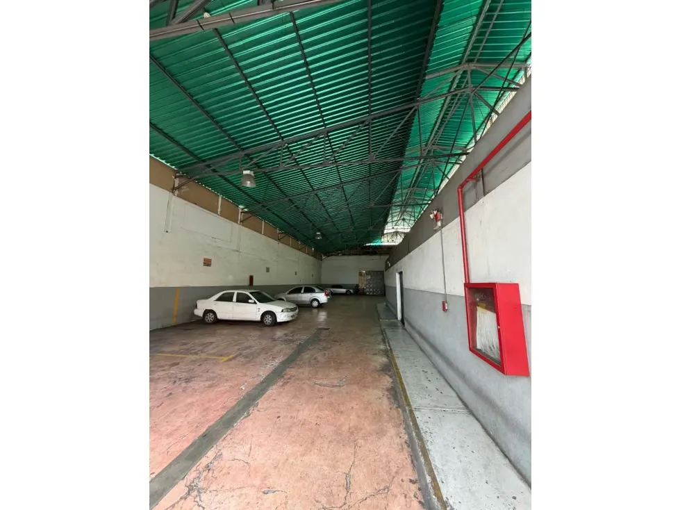 Vendo galpón 2950m2 Santa Rosalia - Nueva Granada 9863 - 2