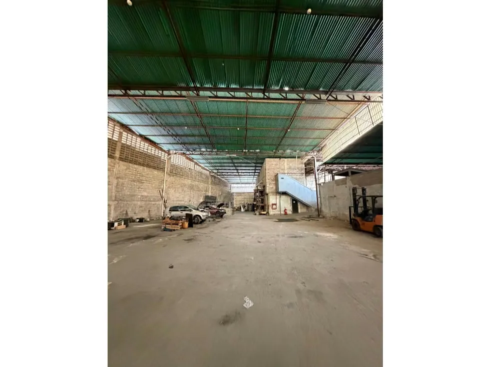 Vendo galpón 2950m2 Santa Rosalia - Nueva Granada 9863 - 9