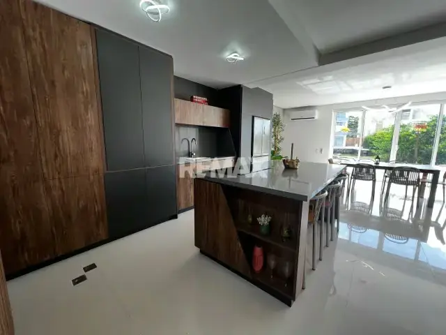 En venta espectacular Townhouse en Puerto Morrocoy de 240m2