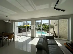 Vista 12