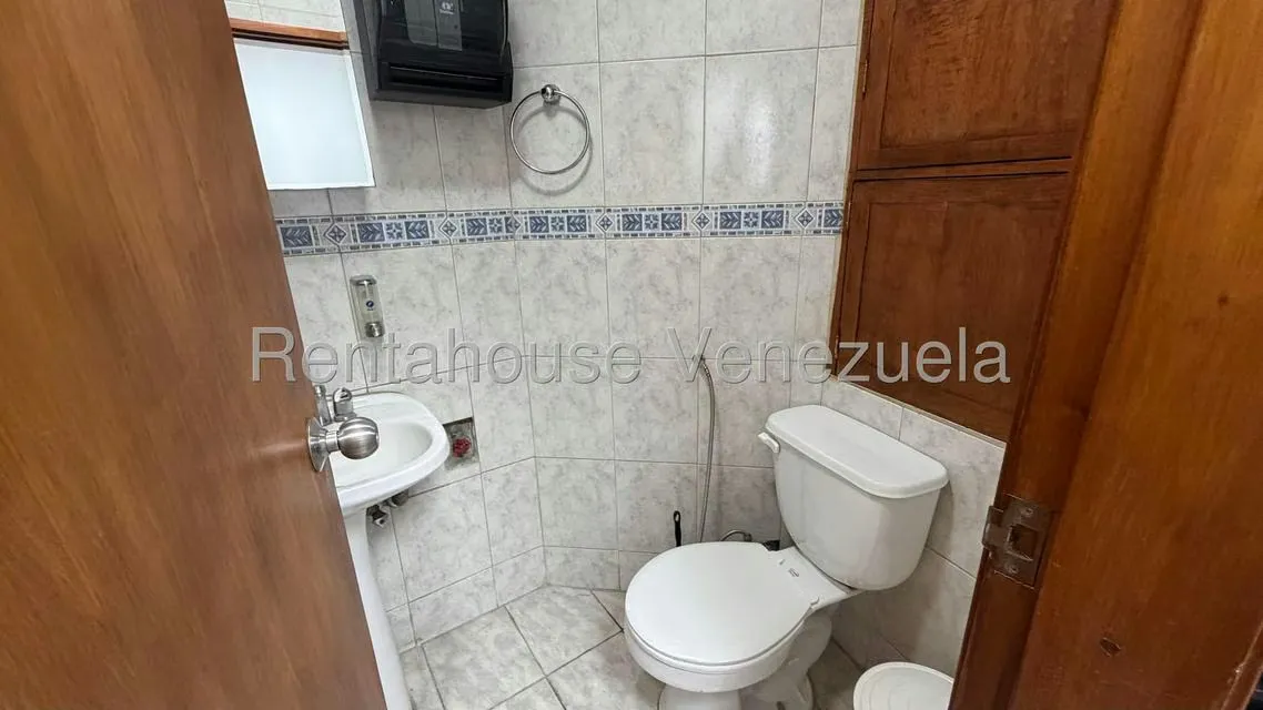 Oficina en Alquiler en Chacao, Distrito Metropolitano - 13